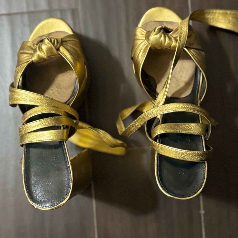Saint Laurent Paige Gold Platform severely damaged hence price. - Picture 4 of 10